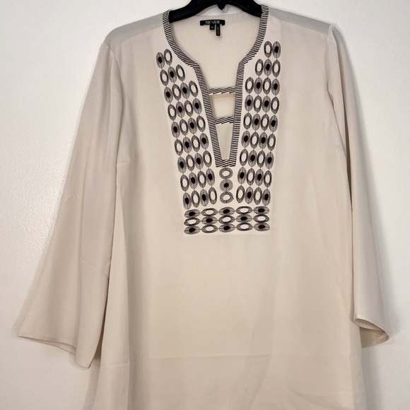 NIC+ZOE Tops - Nic+Zoe Cream & Black Tunic Top